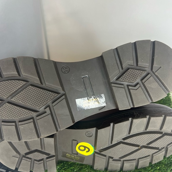 Bootlegger Brown Leather Elastic Chelsea Boot Women Size 40 (9) - Picture 8 of 10